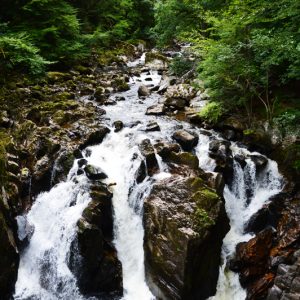 Skotsknatur vandfald - Billede af vandfald i Scotland